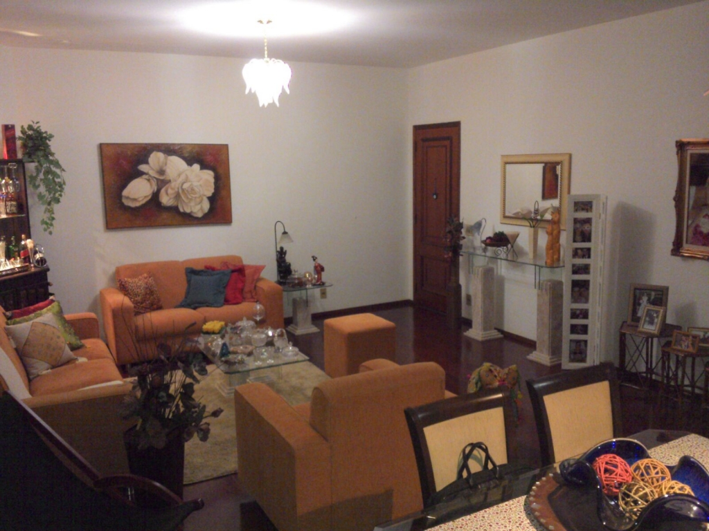 Apartamento à venda com 3 quartos, 155m² - Foto 7