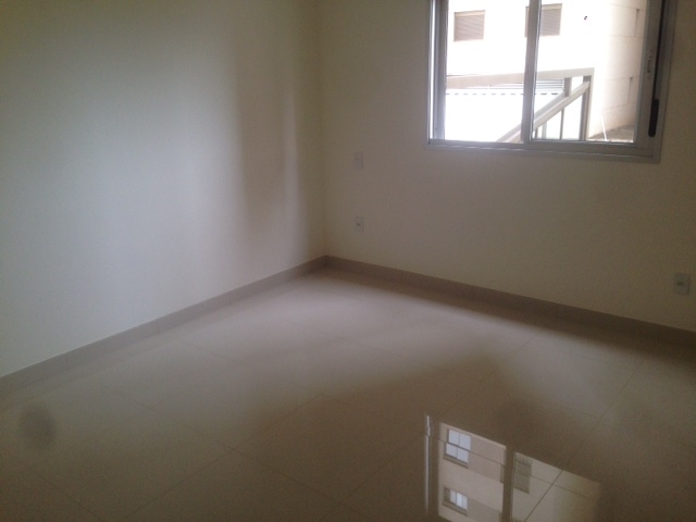 Apartamento à venda com 3 quartos, 200m² - Foto 7