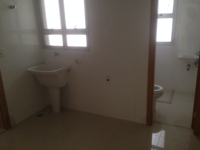 Apartamento à venda com 3 quartos, 200m² - Foto 16