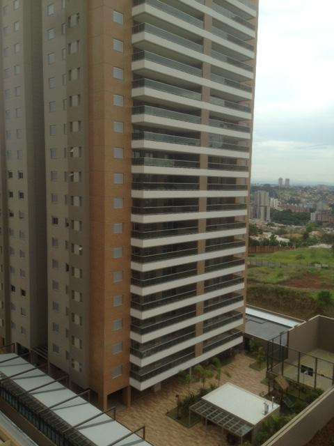 Apartamento à venda com 3 quartos, 200m² - Foto 29