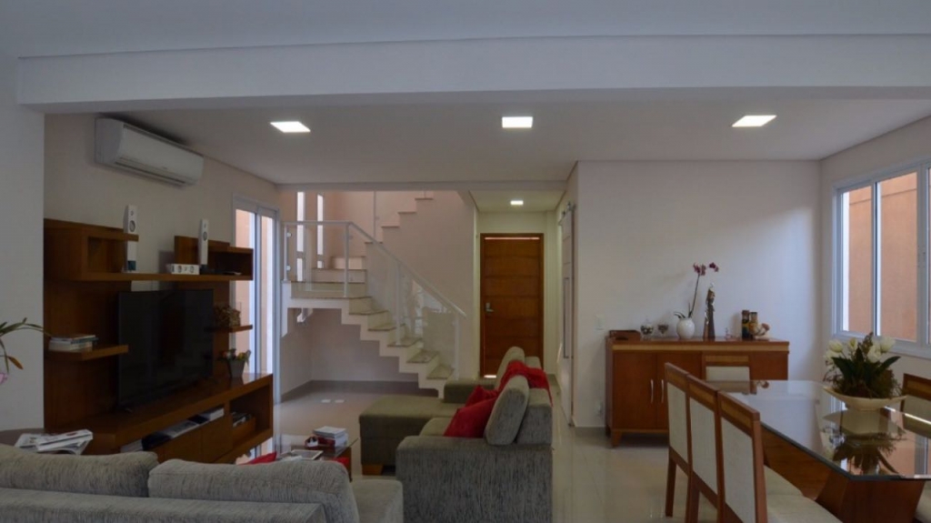 Casa de Condomínio à venda com 3 quartos, 210m² - Foto 13