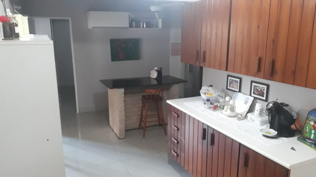 Casa de Condomínio à venda com 4 quartos, 830m² - Foto 14