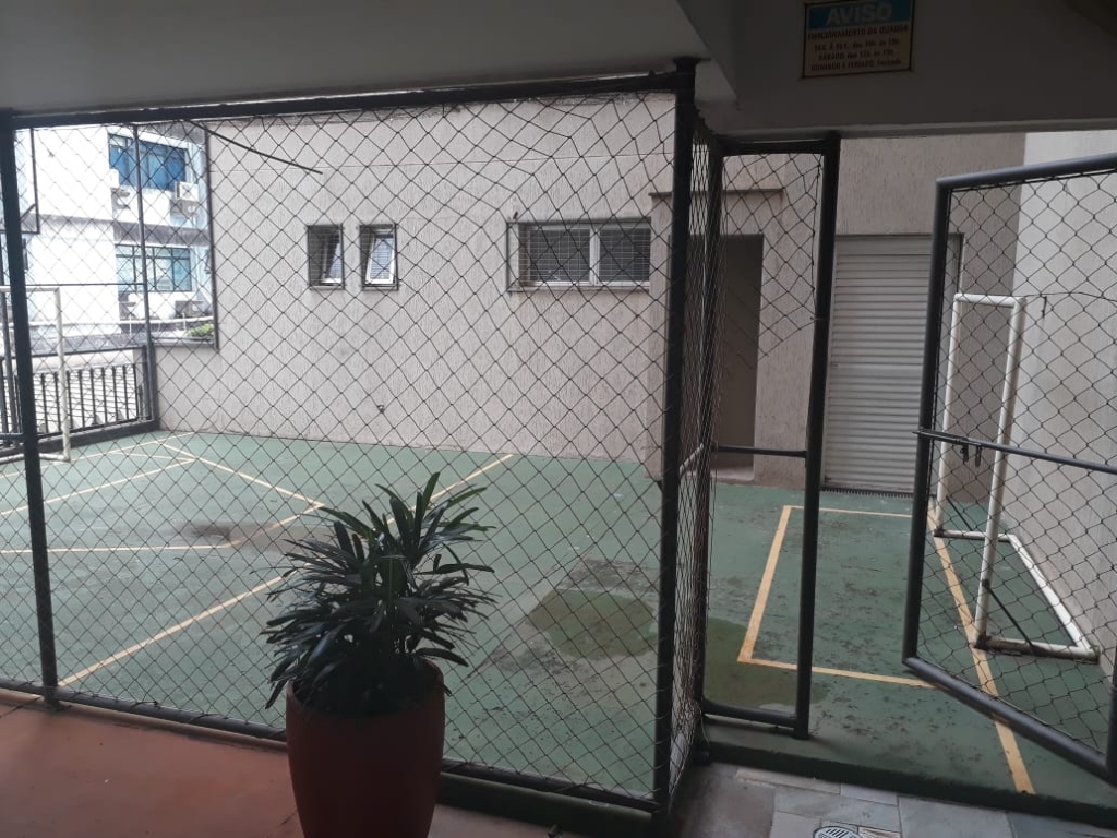 Apartamento à venda com 3 quartos, 100m² - Foto 2