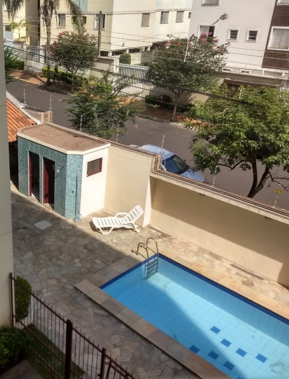 Apartamento à venda com 3 quartos, 74m² - Foto 4