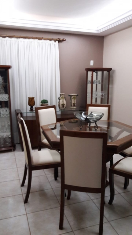 Apartamento à venda com 3 quartos, 183m² - Foto 6