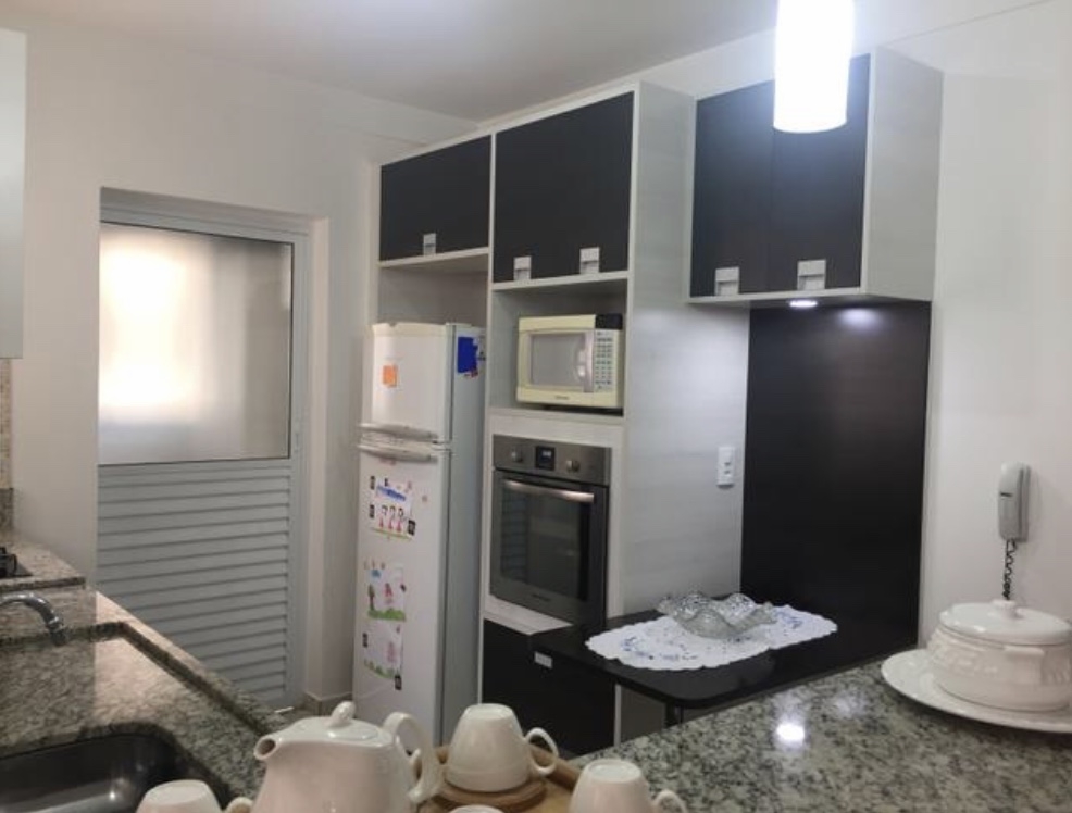 Apartamento à venda com 2 quartos, 80m² - Foto 4