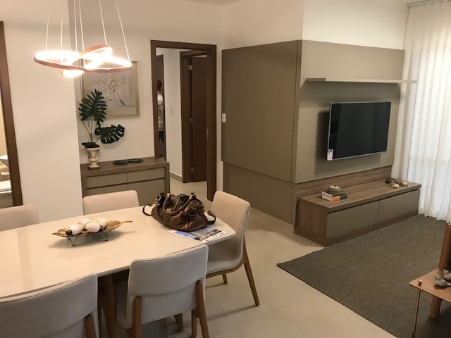 Apartamento à venda com 3 quartos, 107m² - Foto 1