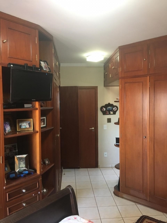 Apartamento à venda com 3 quartos, 167m² - Foto 5