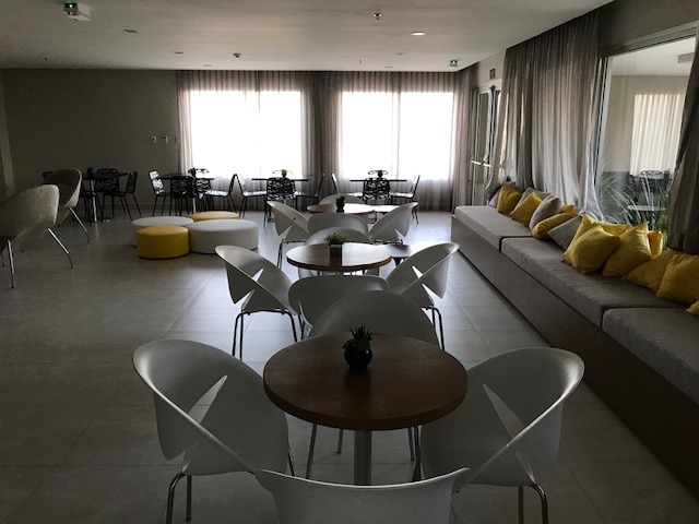 Apartamento à venda com 2 quartos, 58m² - Foto 18