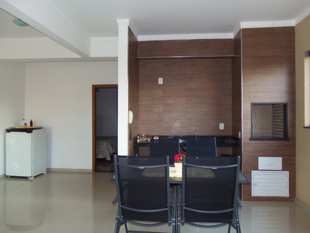 Apartamento à venda com 4 quartos, 220m² - Foto 5