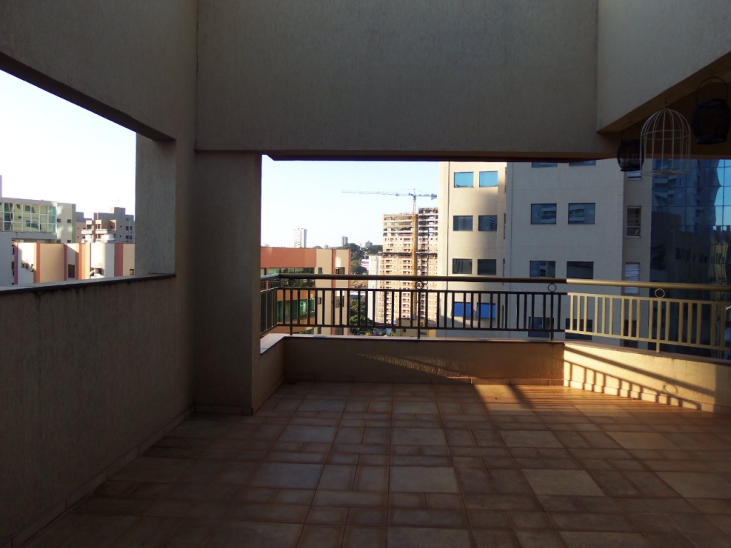 Apartamento à venda com 4 quartos, 220m² - Foto 8