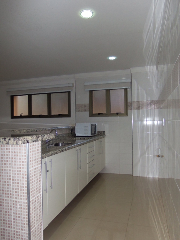 Apartamento à venda com 4 quartos, 220m² - Foto 15