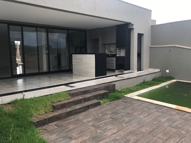 Casa de Condomínio à venda com 3 quartos, 200m² - Foto 10