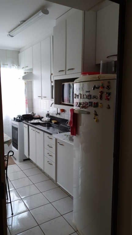 Apartamento à venda com 2 quartos, 69m² - Foto 6