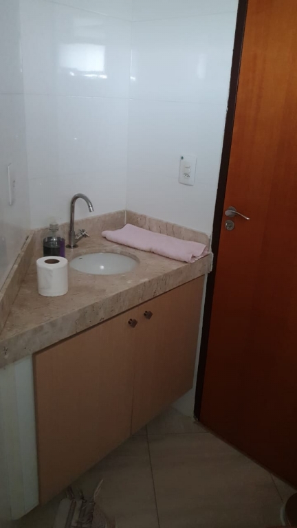 Apartamento à venda com 2 quartos, 69m² - Foto 11