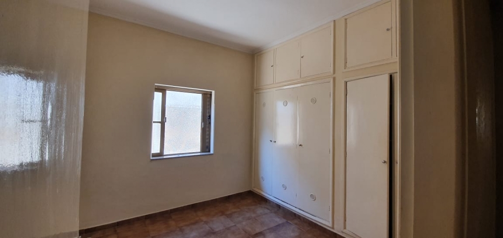 Casa à venda com 4 quartos, 209m² - Foto 4