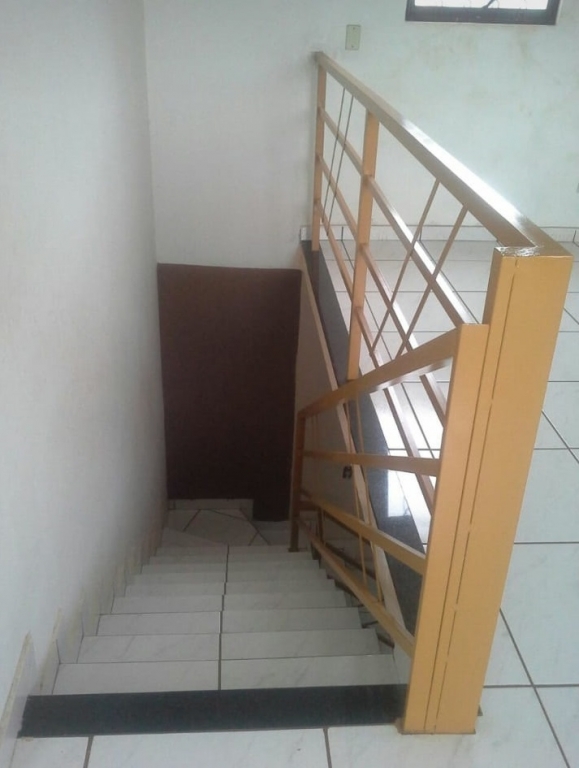 Casa à venda com 3 quartos, 200m² - Foto 15