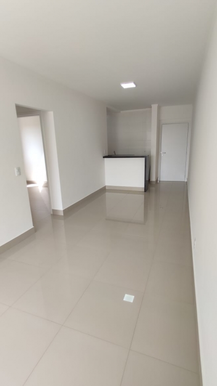 Apartamento à venda com 2 quartos, 67m² - Foto 11