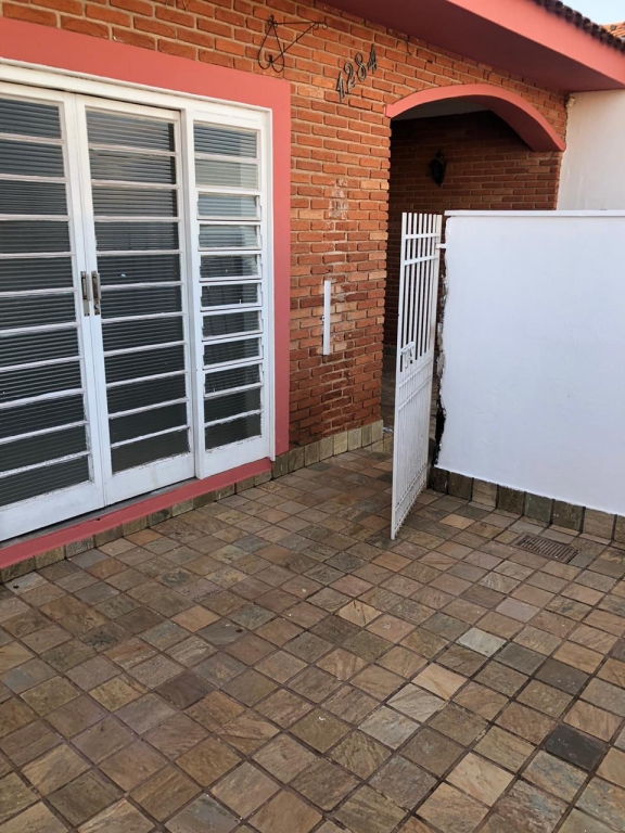 Casa à venda com 3 quartos, 150m² - Foto 8