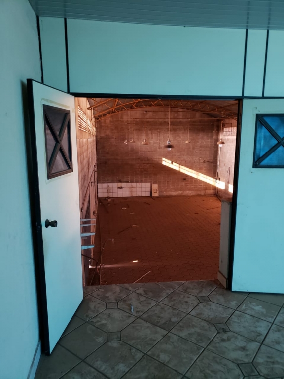 Salao 350 m2 #8