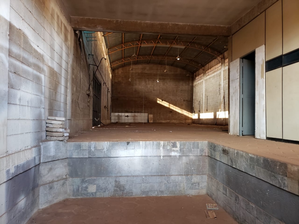 Salao 350 m2 #13