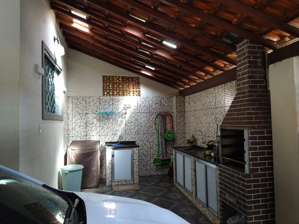 Casa à venda com 4 quartos, 197m² - Foto 5