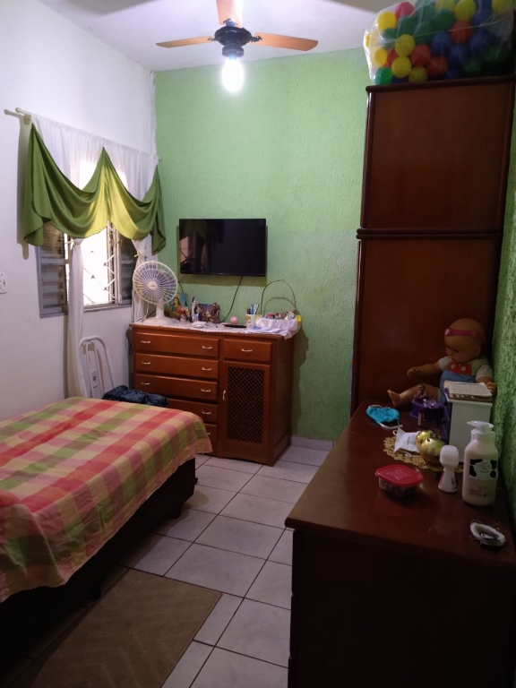 Casa à venda com 4 quartos, 197m² - Foto 8