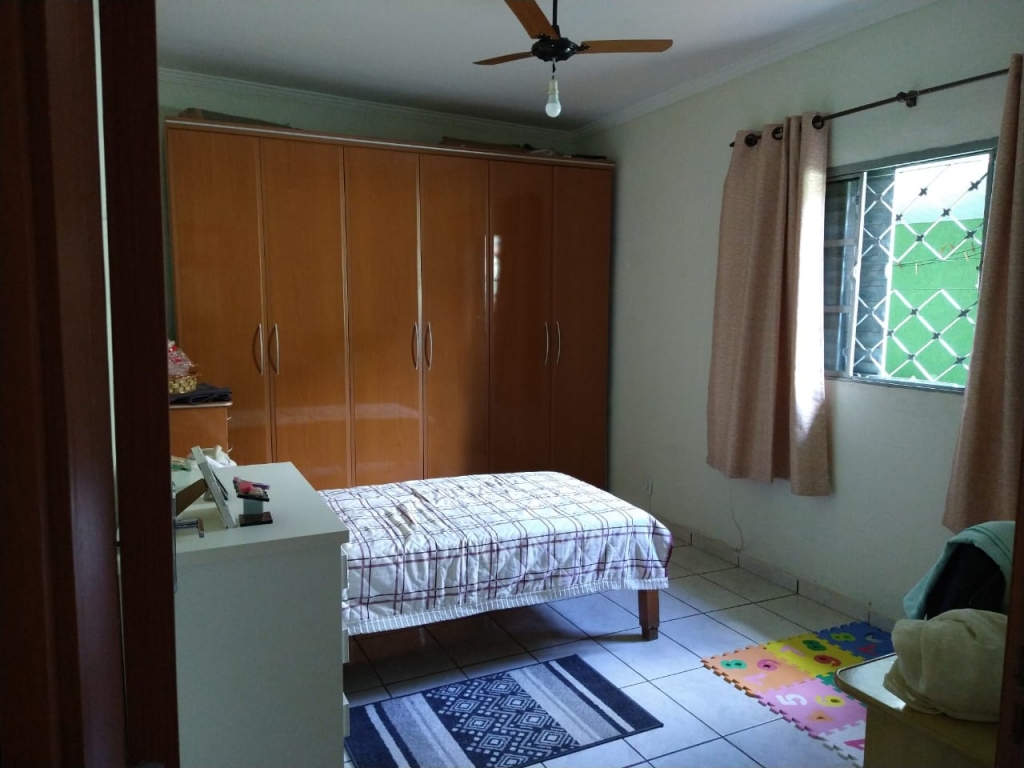 Casa à venda com 4 quartos, 197m² - Foto 12