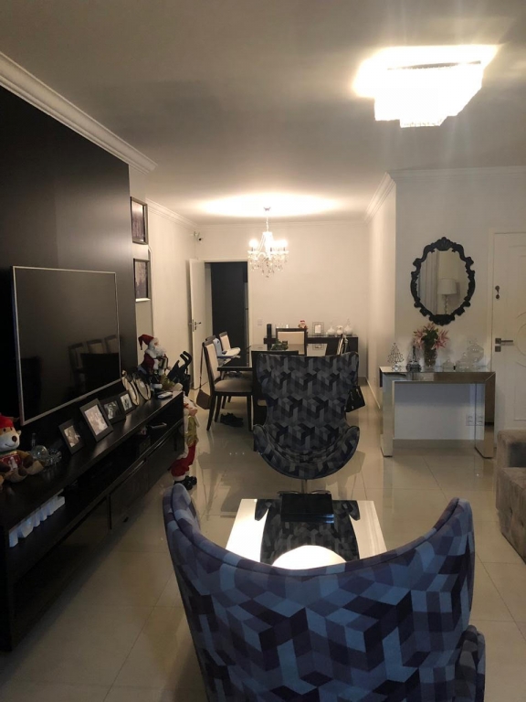 Apartamento à venda com 3 quartos, 142m² - Foto 4