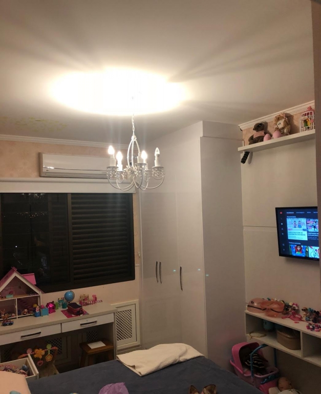 Apartamento à venda com 3 quartos, 142m² - Foto 7