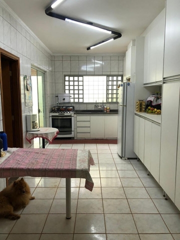 Casa à venda com 3 quartos, 172m² - Foto 6