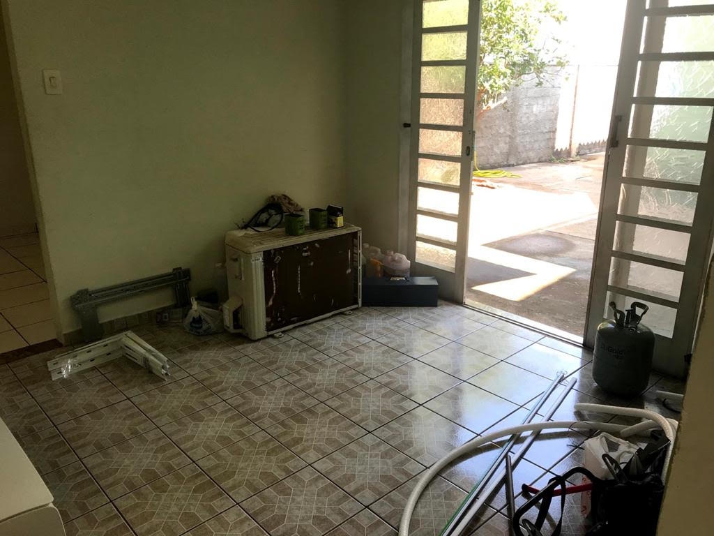 Casa à venda com 4 quartos, 150m² - Foto 19