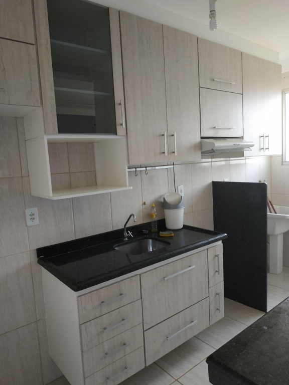 Apartamento à venda com 2 quartos, 46m² - Foto 2