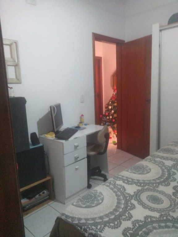 Casa à venda com 3 quartos, 74m² - Foto 8