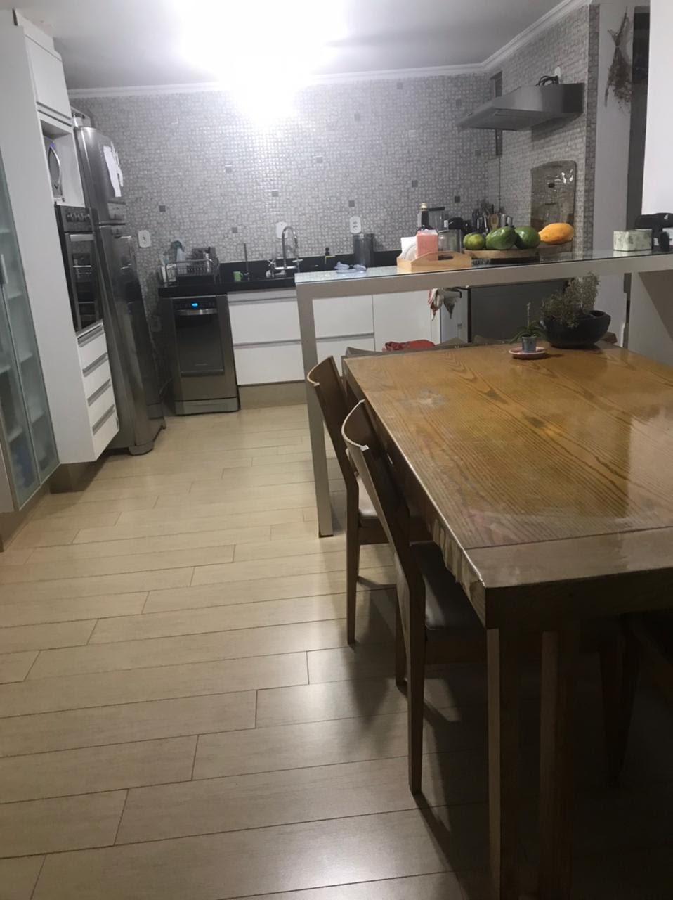 Apartamento à venda com 4 quartos, 150m² - Foto 11