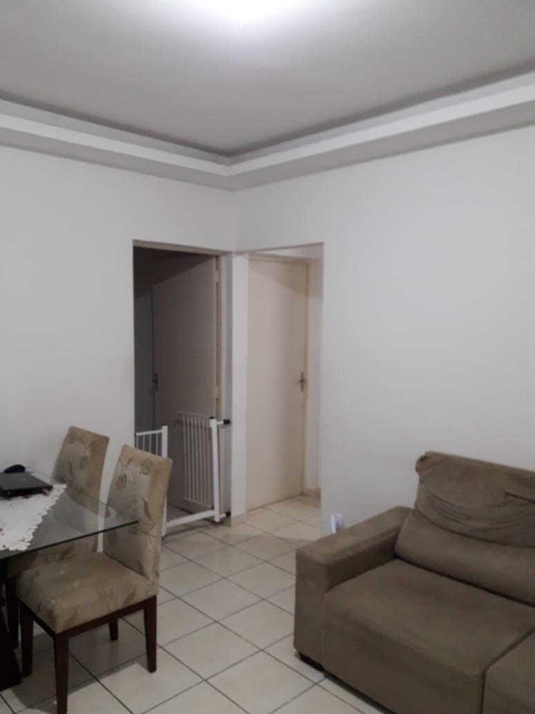 Apartamento à venda com 2 quartos, 45m² - Foto 1