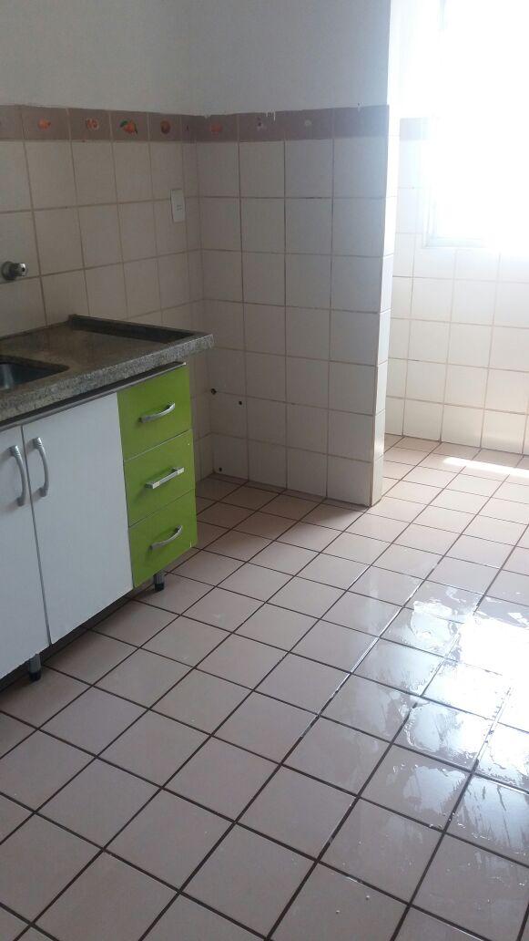 Apartamento à venda com 2 quartos, 56m² - Foto 7