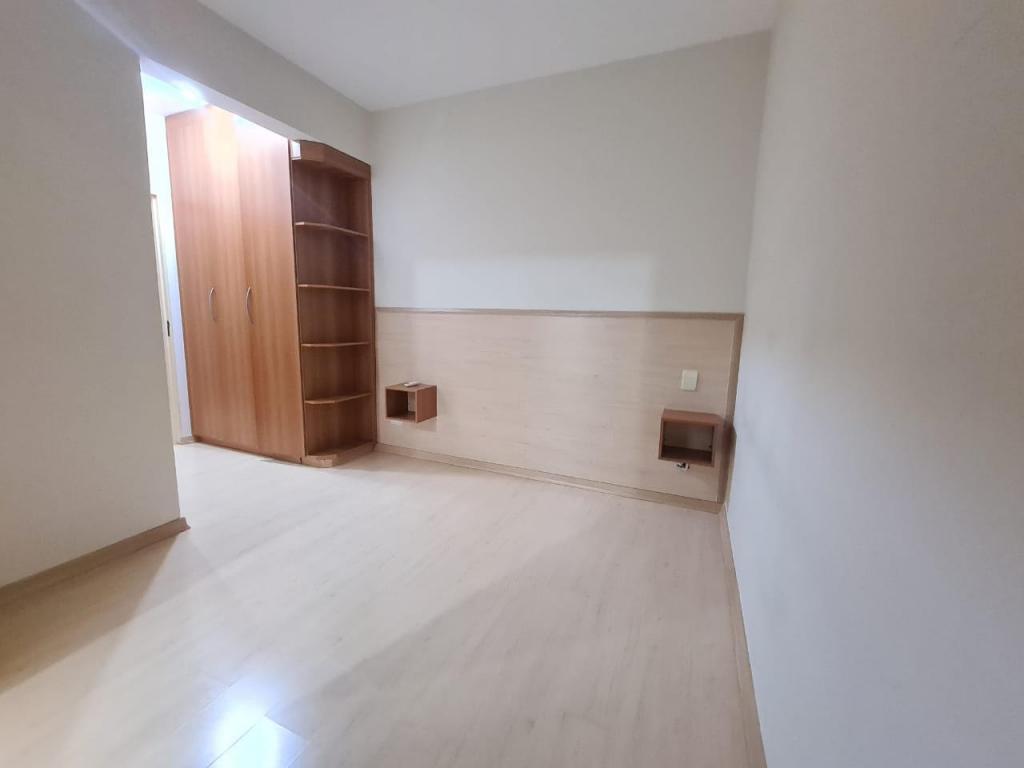 Apartamento à venda com 2 quartos, 55m² - Foto 6