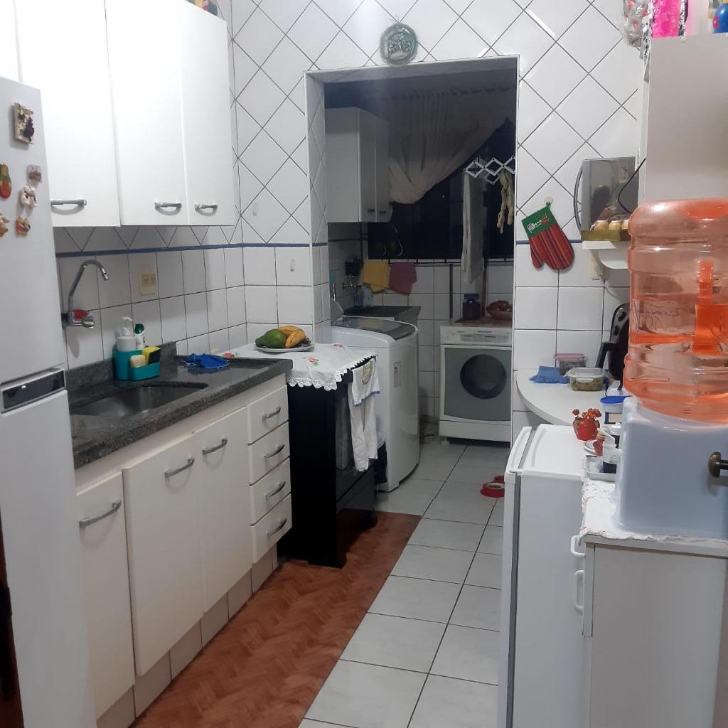 Apartamento à venda com 2 quartos, 56m² - Foto 4