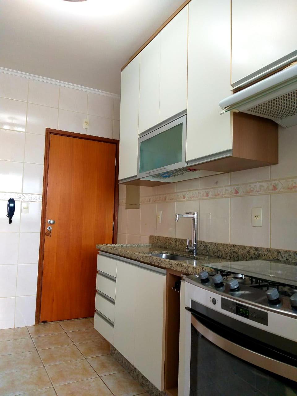 Apartamento à venda com 2 quartos, 76m² - Foto 7