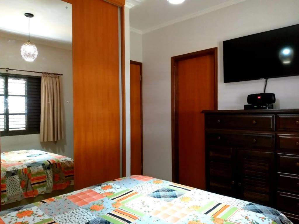 Apartamento à venda com 2 quartos, 76m² - Foto 18