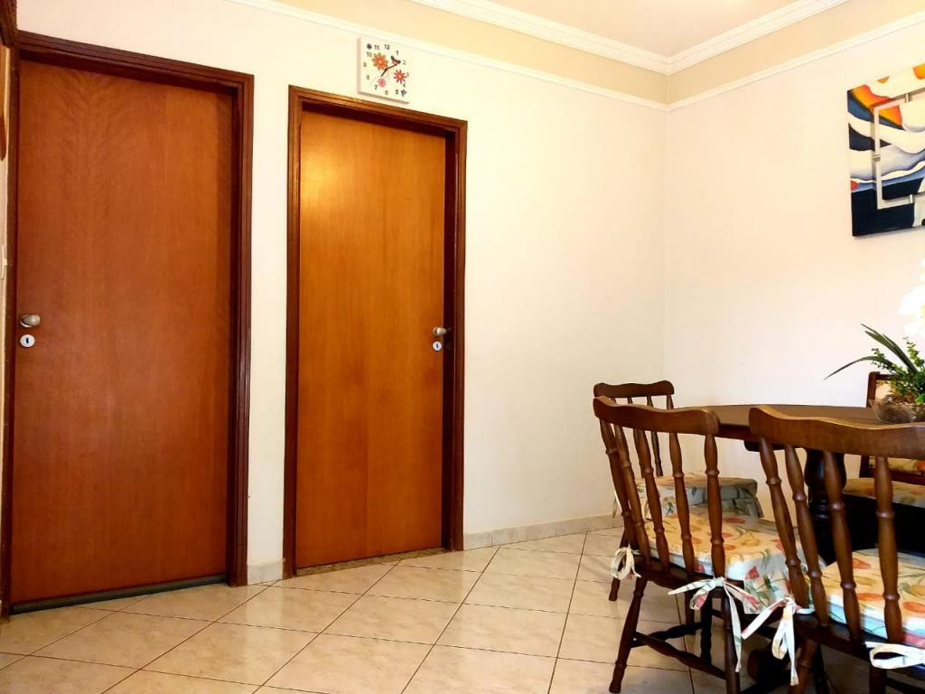 Apartamento à venda com 2 quartos, 76m² - Foto 28