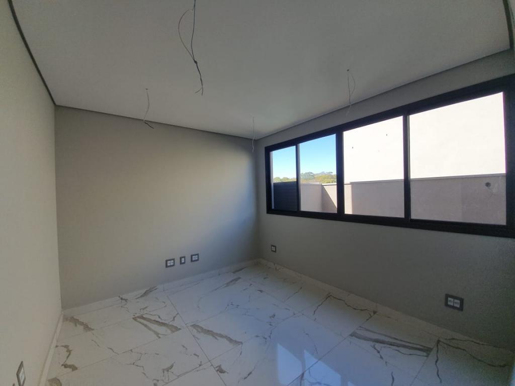 Casa de Condomínio à venda com 3 quartos, 360m² - Foto 2