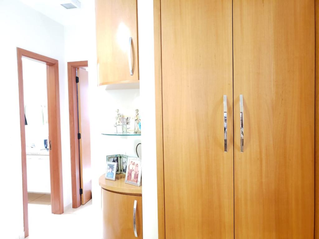 Apartamento à venda com 4 quartos, 150m² - Foto 19