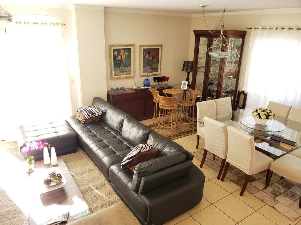 Apartamento à venda com 4 quartos, 150m² - Foto 25