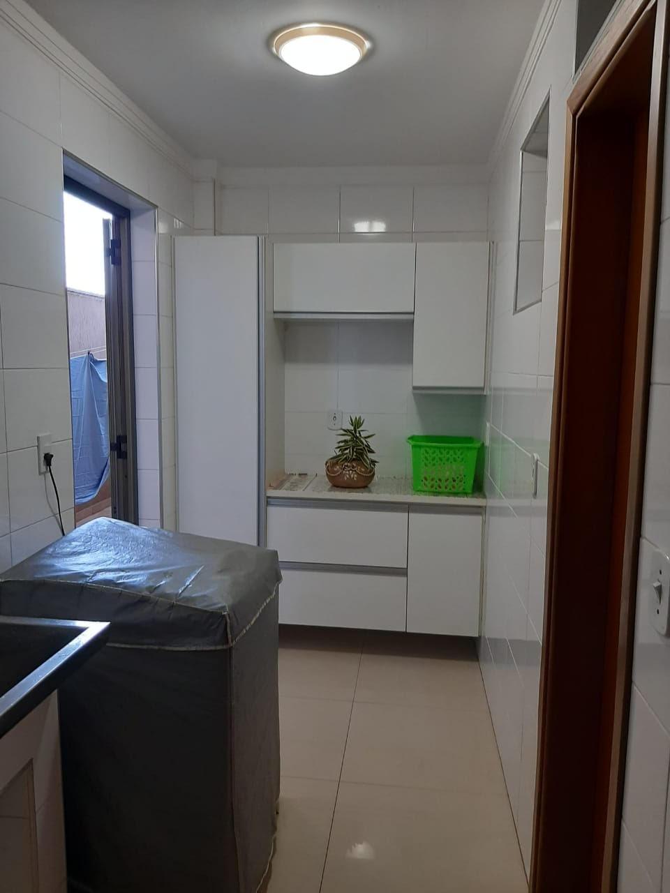 Apartamento à venda com 3 quartos, 128m² - Foto 8