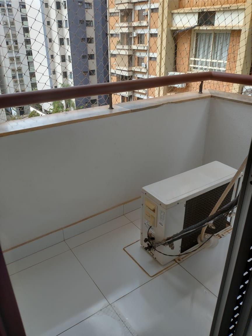 Apartamento à venda com 3 quartos, 122m² - Foto 9