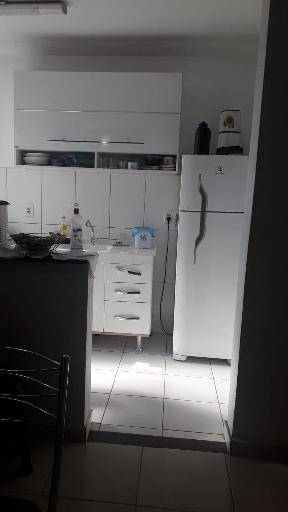 Apartamento à venda com 2 quartos, 49m² - Foto 12