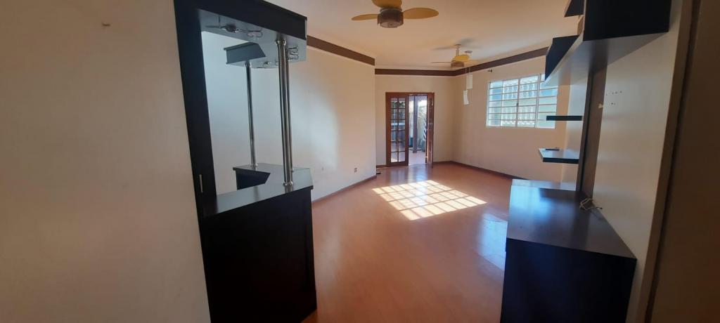 Casa de Condomínio à venda com 3 quartos, 244m² - Foto 7