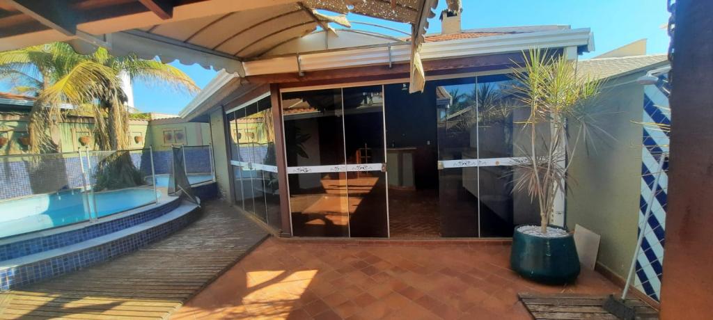 Casa de Condomínio à venda com 3 quartos, 244m² - Foto 9